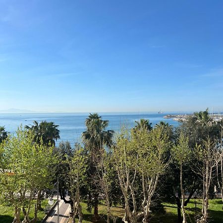 Blue Sea View Apartment Salerno Exterior photo